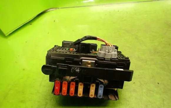 Peugeot 407 BSM Control unit 