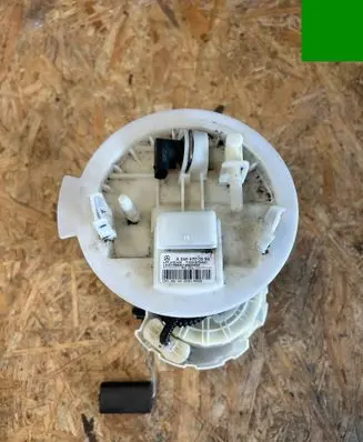 Mercedes-Benz CLA C117 X117 W117 In-tank fuel pump A2464700994
