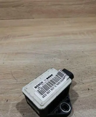 Audi A4 S4 B7 8E 8H ESP acceleration yaw rate sensor 8E0907637C