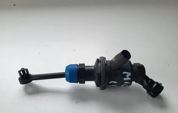 Nissan Micra K14 Clutch slave cylinder 