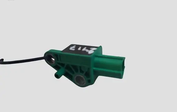 Audi A6 S6 C6 4F Airbag deployment crash/impact sensor 1K0909606C