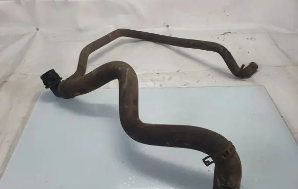Peugeot 607 Engine coolant pipe/hose