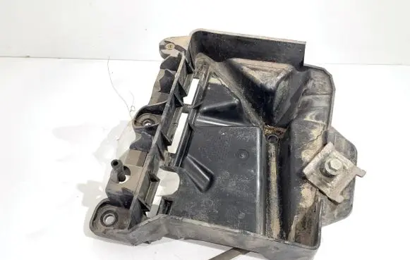 Skoda Fabia Mk3 (NJ) Battery bracket 6C0915331D