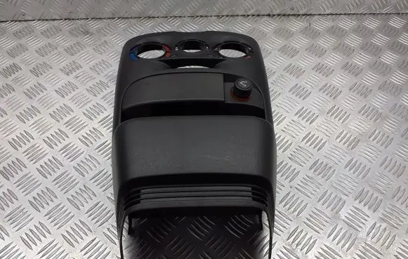 Fiat Punto (188) Radio/GPS head unit trim 225385