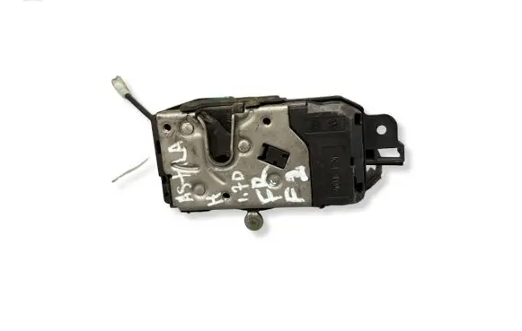 Opel Astra H Front door lock 13220368