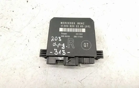 Mercedes-Benz C W203 Door control unit/module A2038202285 2038202285