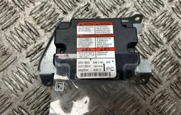 Suzuki Swift III Airbag control unit/module 3891080SC0