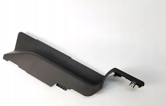 Volvo XC90 Rear seat side bottom trim 39829395