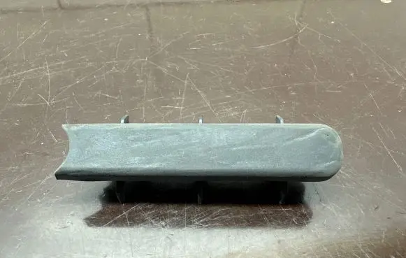 Audi A4 S4 B8 8K Loading door exterior handle/bracket 8K5827127