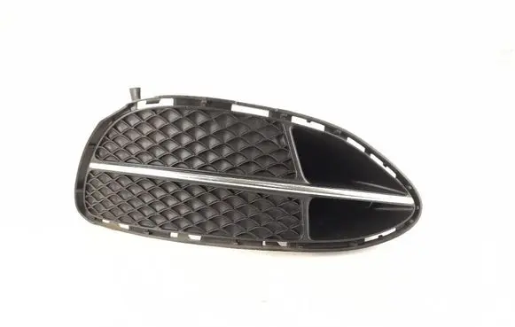 Mercedes-Benz E W212 Front bumper lower grill 2128852822 2128852022