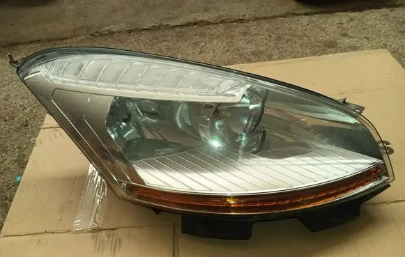 Headlight/headlamp