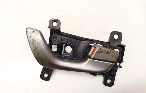Hyundai Kona I Front door interior handle 82623j9000