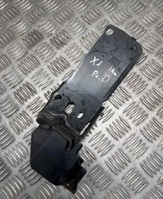 BMW X1 E84 Radiator mount bracket 7117812 23781010 H260BDE