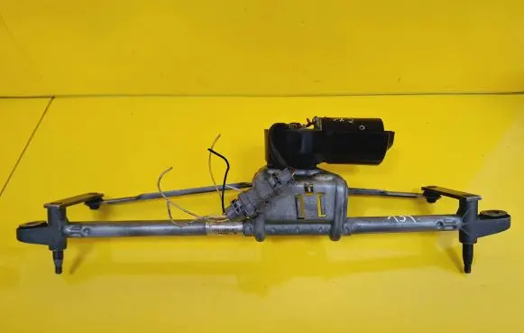 Renault Clio II Front wiper linkage and motor 7700847567 0390241153