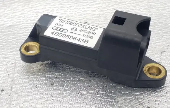 Audi A6 S6 C5 4B Airbag deployment crash/impact sensor 4B0959643B 260299 023060D2XLMG