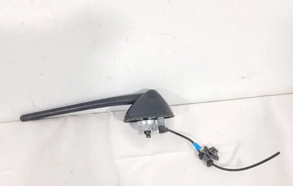 Hyundai Matrix Radio antenna V301784E