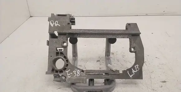 BMW 7 E38 Front door exterior handle/bracket 