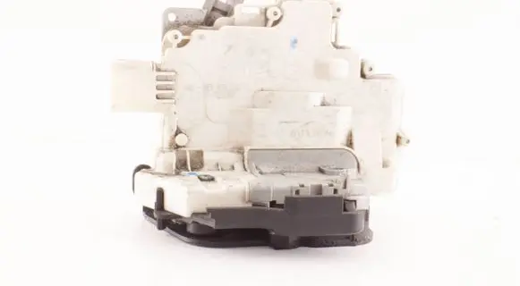 Audi A4 S4 B7 8E 8H Rear door lock 8E0839015AA