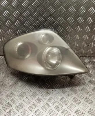 SsangYong Rexton Headlight/headlamp