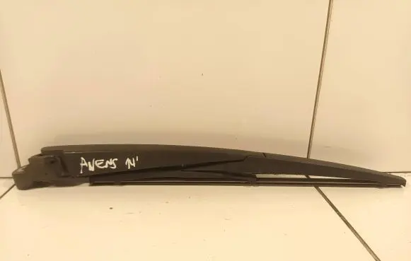 Toyota Avensis T270 Rear wiper blade arm