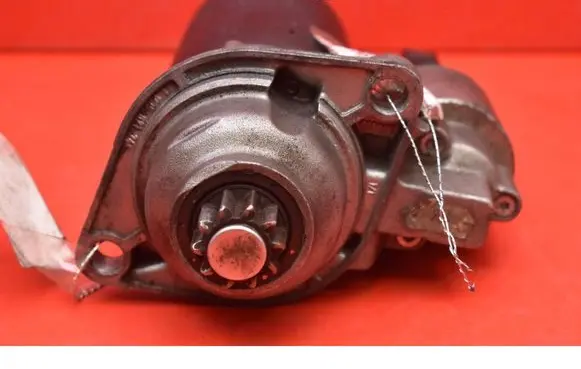Audi A2 Starter motor 02B911023D
