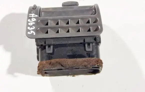 Peugeot 806 Dash center air vent grill 1461978077