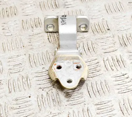 Iveco Daily 4th gen Front door upper hinge 