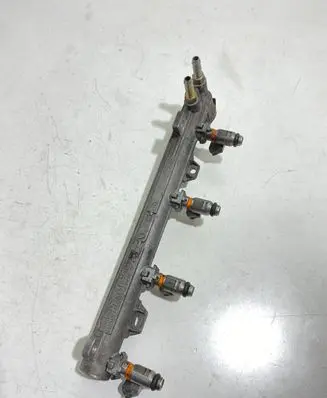 Volkswagen Golf IV Fuel injectors set 036133319AA 036031G