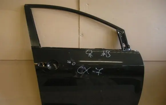 Mazda CX-7 Front door