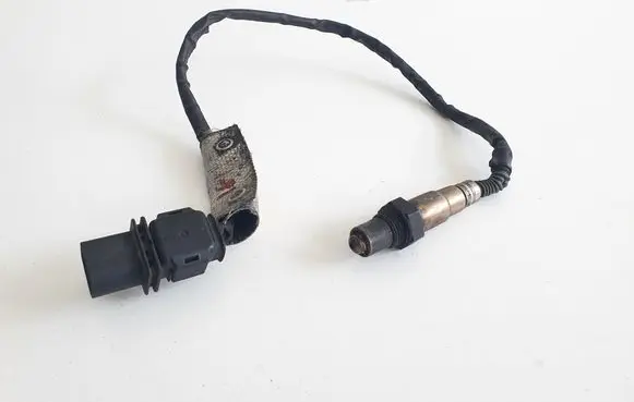 Volkswagen PASSAT B6 Lambda probe sensor 03L906262 0281004085 0281004086
