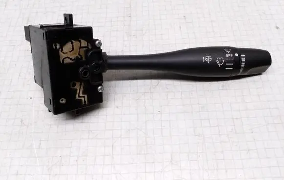 Nissan Primera Wiper control stalk 36872A40497D