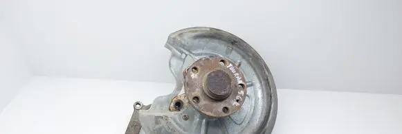 Volkswagen Touran I Rear wheel hub