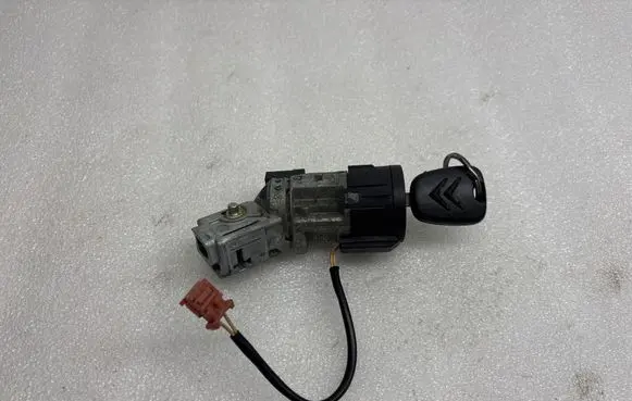 Citroen C3 Ignition lock 9663123280 9663123380