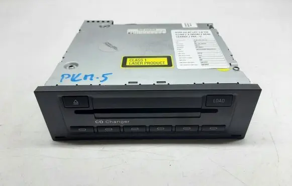 Audi A3 S3 8P CD/DVD changer 8E0035111DA38P