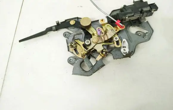 Chrysler Voyager Rear door lock