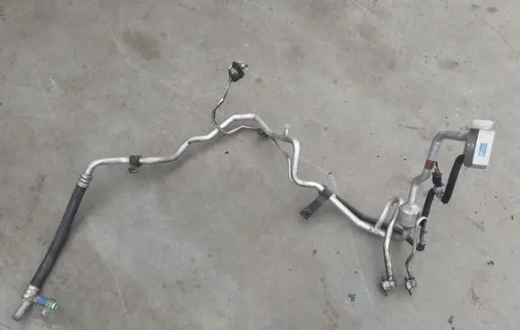 Hyundai ix 55 Air conditioning (A/C) pipe/hose