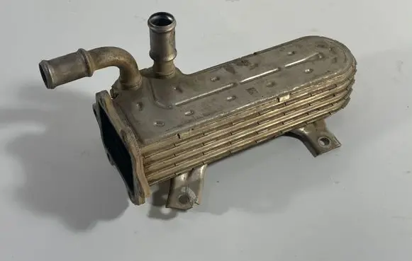 Seat Altea XL EGR valve cooler 038131513AD