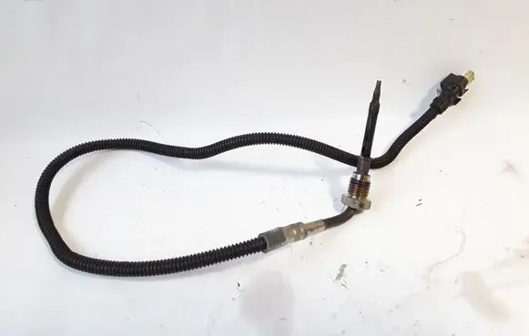 Mercedes-Benz E W212 Exhaust gas temperature sensor A0009059704