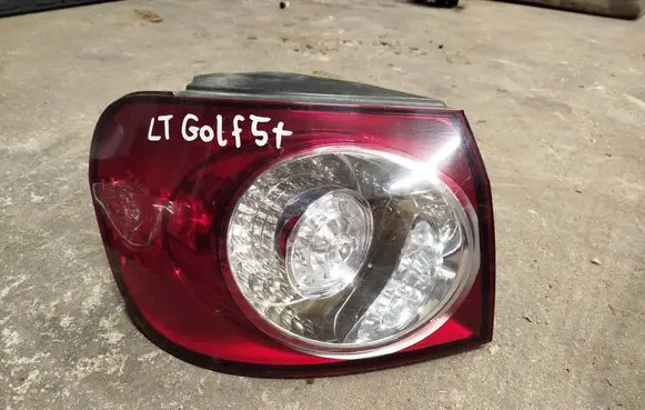 Volkswagen Golf Plus Rear/tail lights 5M0945095M 9649611 965307