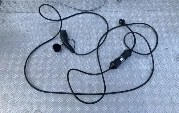 Volvo C40 Electric car charging cable 32257798