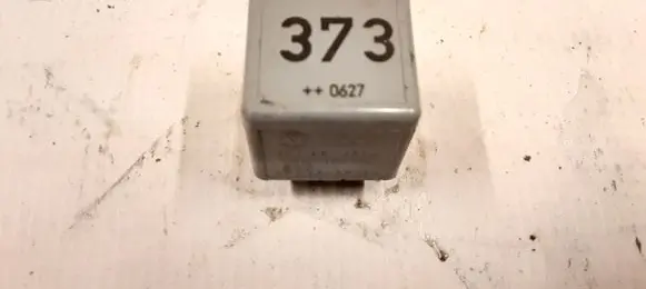 Audi A6 S6 C6 4F Other relay 8D0951253A 4657