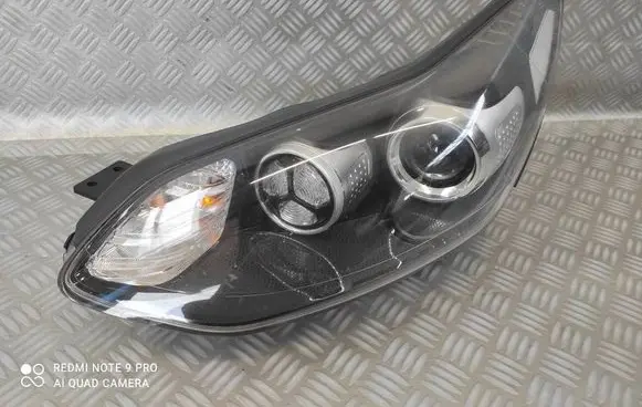 KIA Sportage Headlight/headlamp 92101F1040