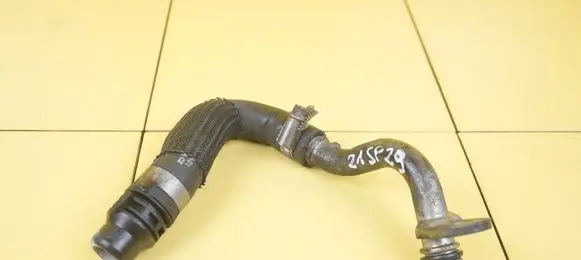 Volvo V60 Engine coolant pipe/hose D5204T3