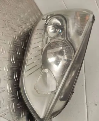Ford S-MAX Headlight/headlamp