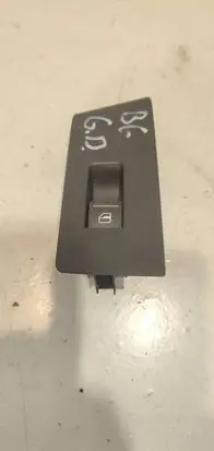 Volkswagen PASSAT B7 Electric window control switch