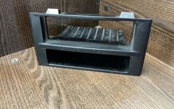 Iveco Daily 4th gen Glove box 3802527