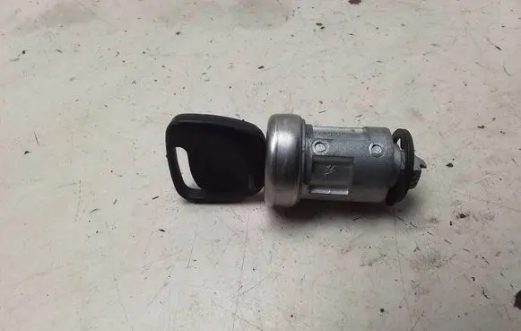 Ford Focus Ignition lock Q68BA