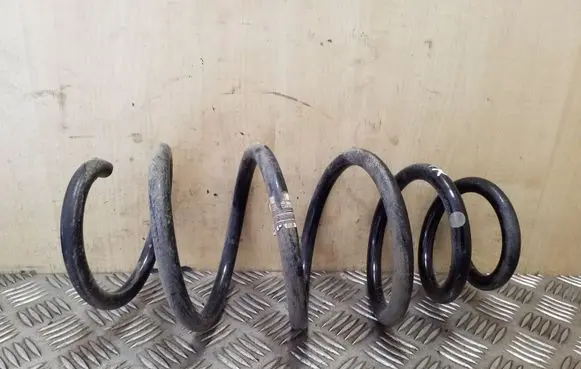 Opel Zafira C Front coil spring