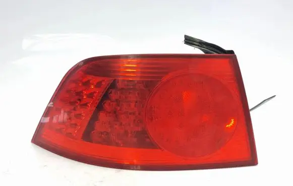 Volkswagen Phaeton Rear/tail lights