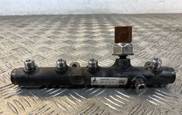 Volkswagen Phaeton Fuel main line pipe 059130089AH 059130758K